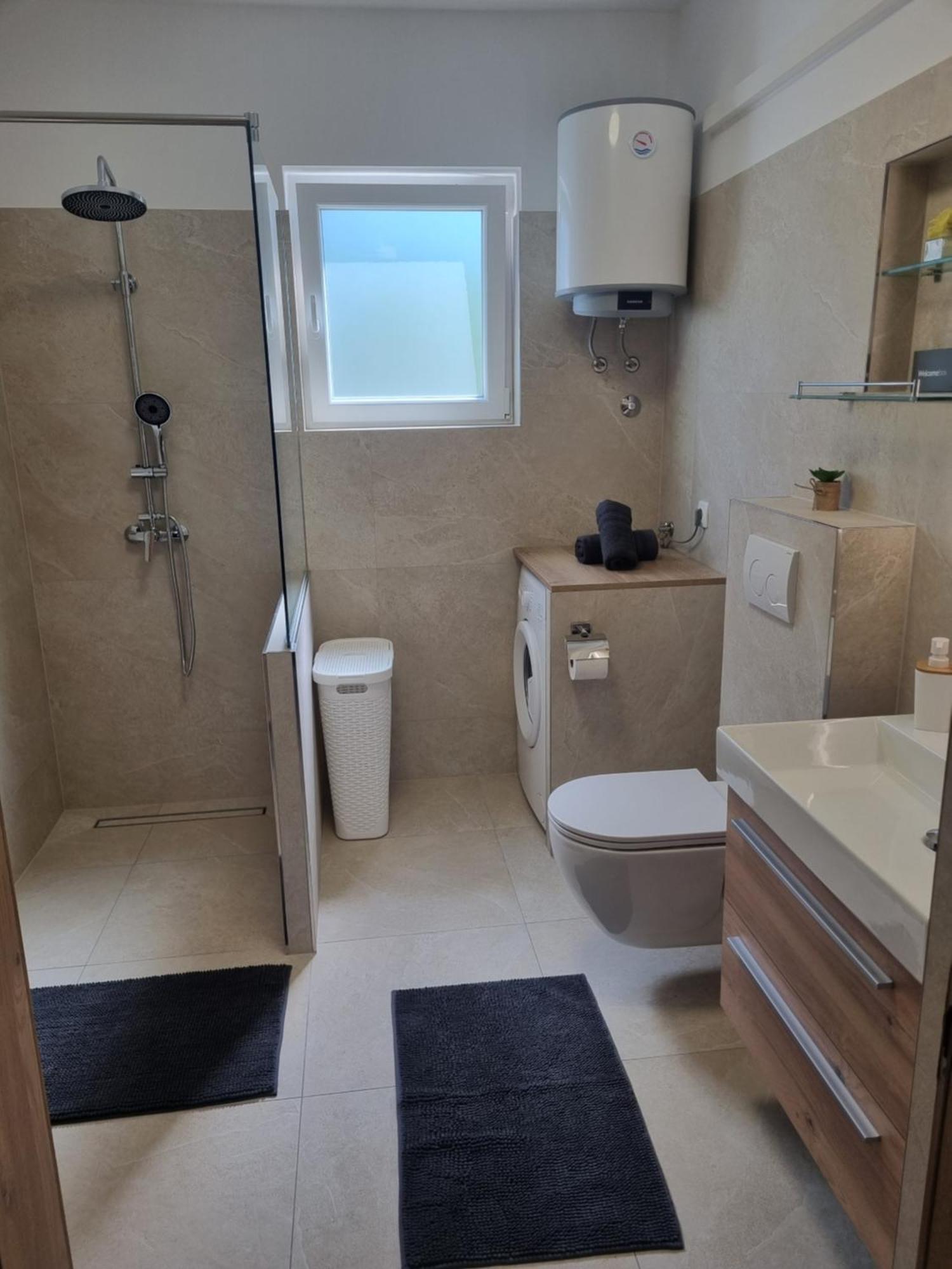 Apartment Oliva 克尔克 外观 照片