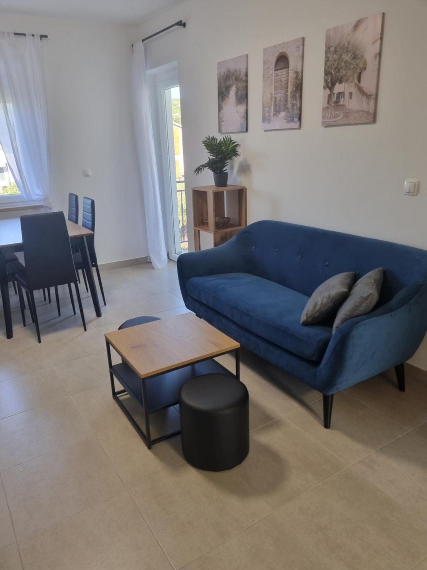 Apartment Oliva 克尔克 外观 照片